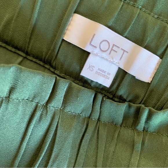 LOFT Green Skirt XS - Picture 5 of 6